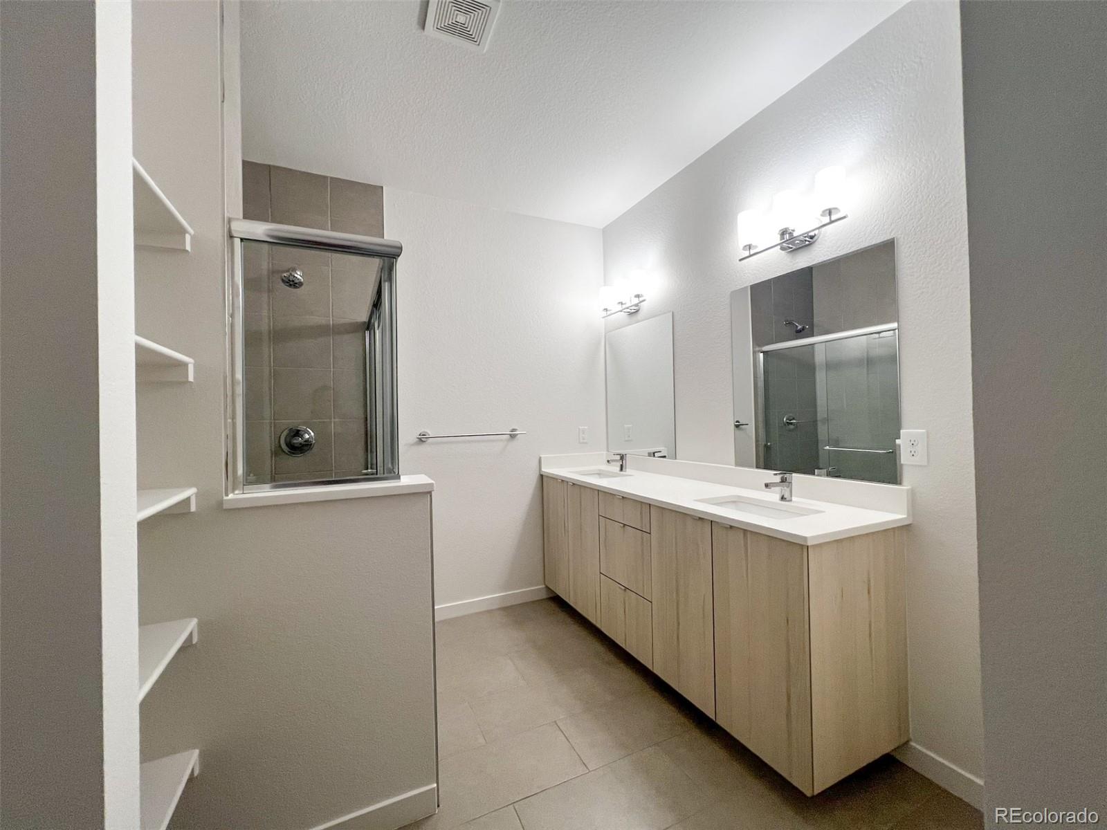 MLS Image #13 for 3440 n albion street,denver, Colorado