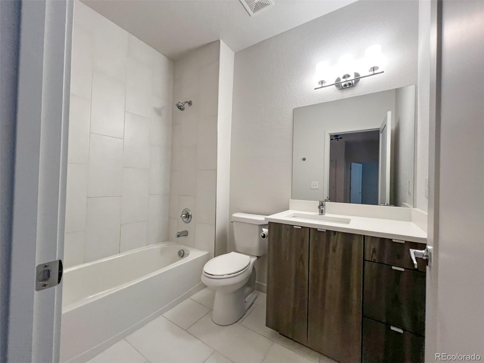 MLS Image #16 for 3440 n albion street,denver, Colorado