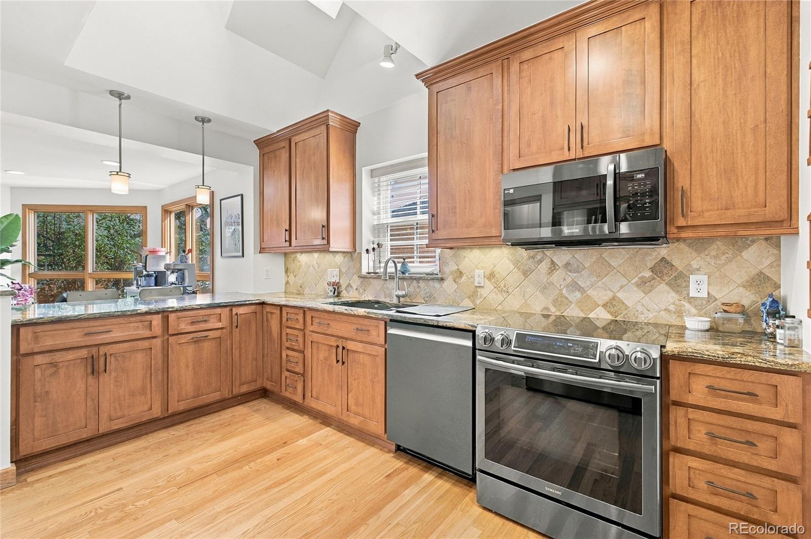 MLS Image #2 for 430 s gilpin street,denver, Colorado