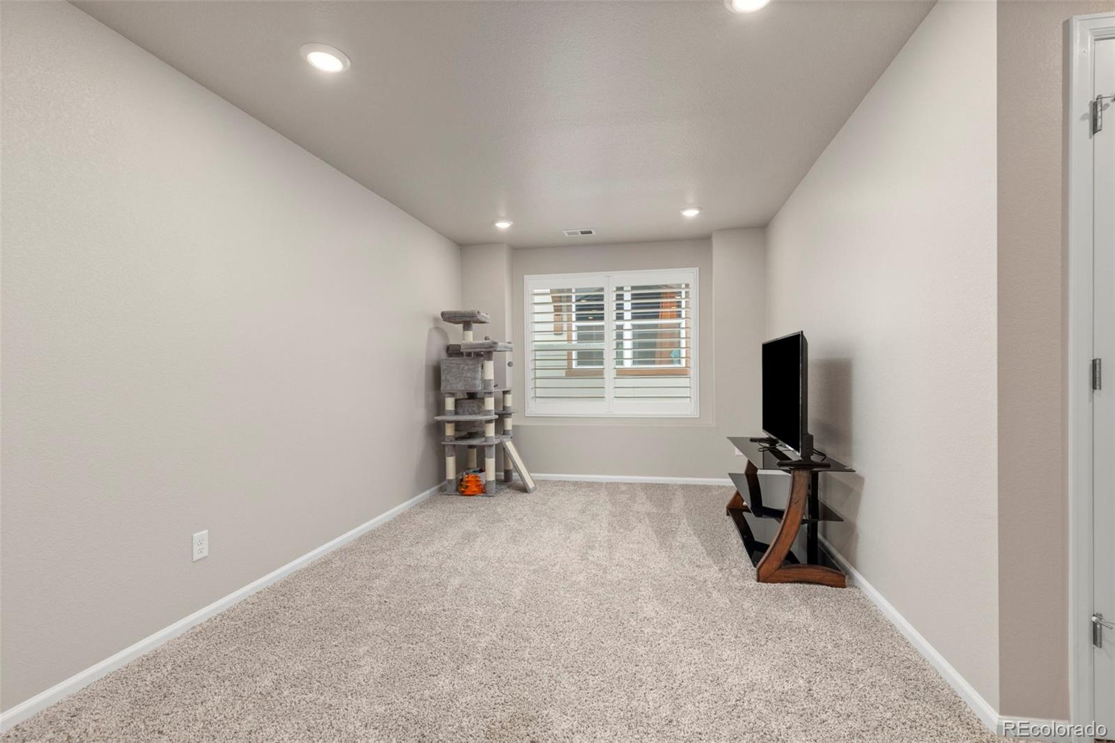 MLS Image #10 for 6078 n lisbon street,aurora, Colorado