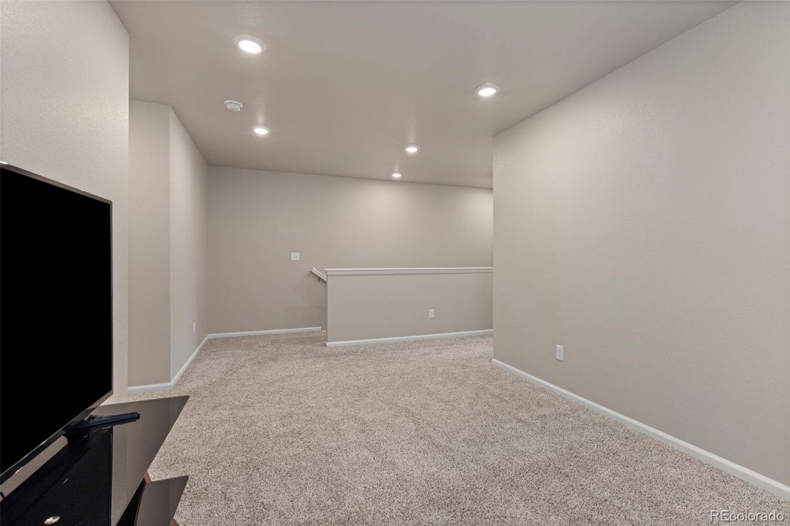 MLS Image #11 for 6078 n lisbon street,aurora, Colorado