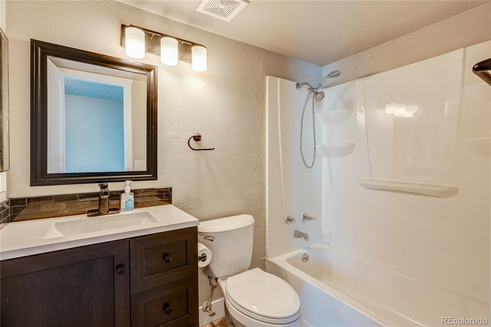 MLS Image #9 for 1820  newland court 312,lakewood, Colorado