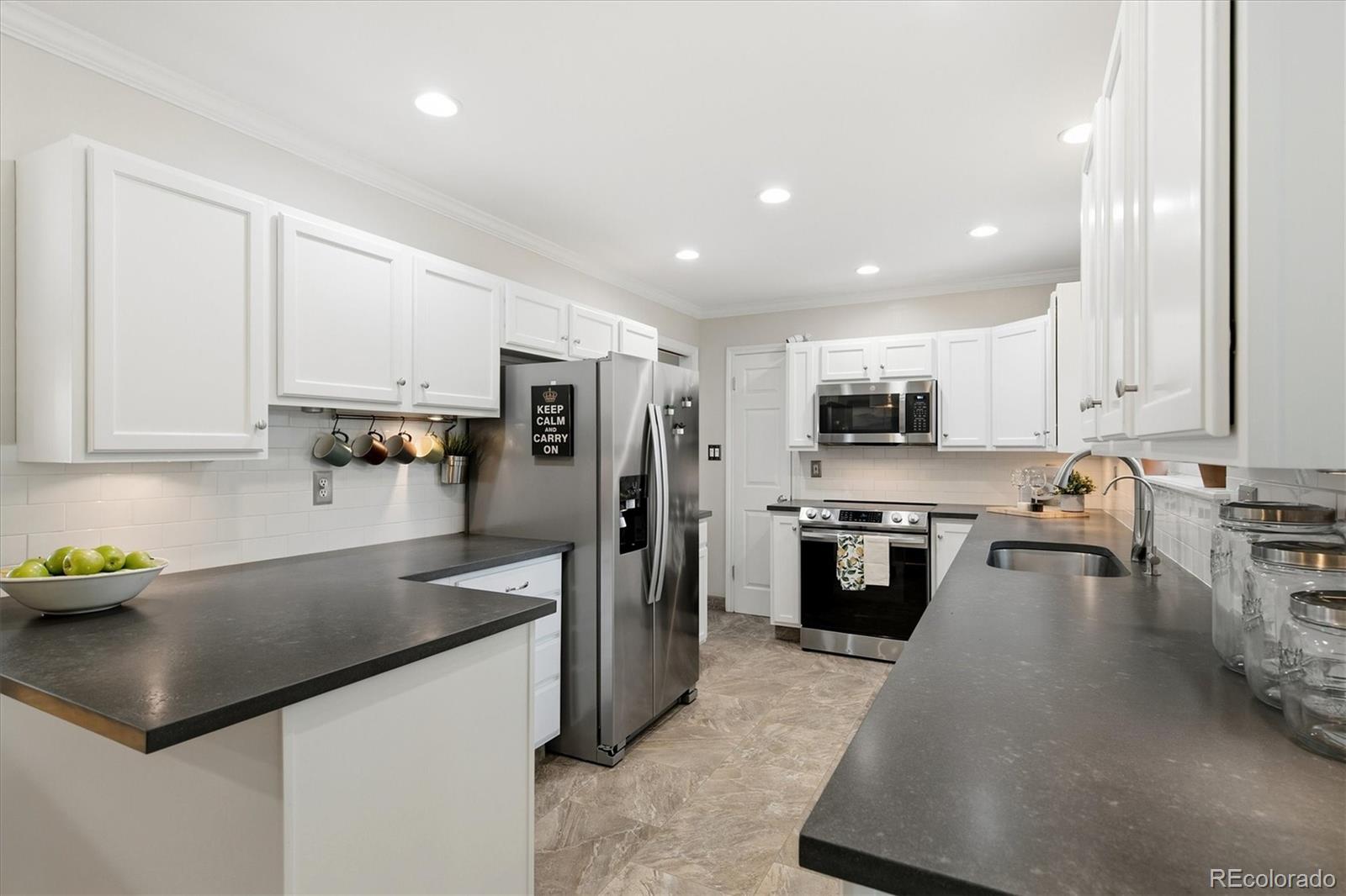 MLS Image #14 for 980 s hudson street,denver, Colorado