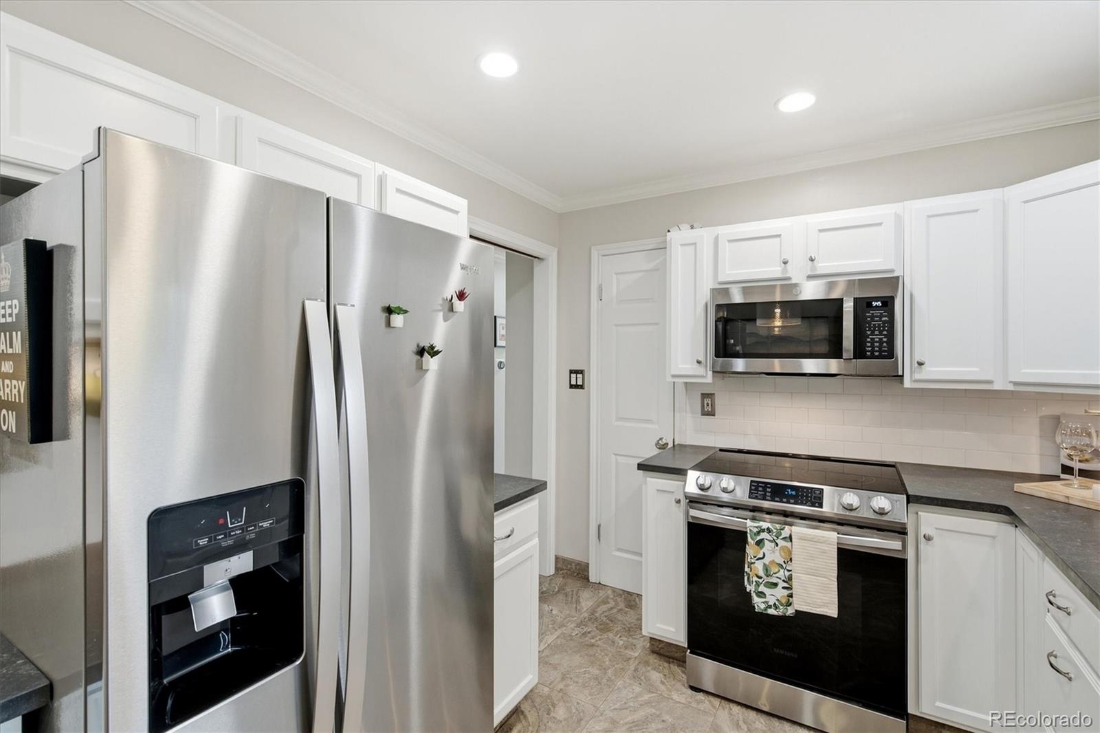 MLS Image #19 for 980 s hudson street,denver, Colorado