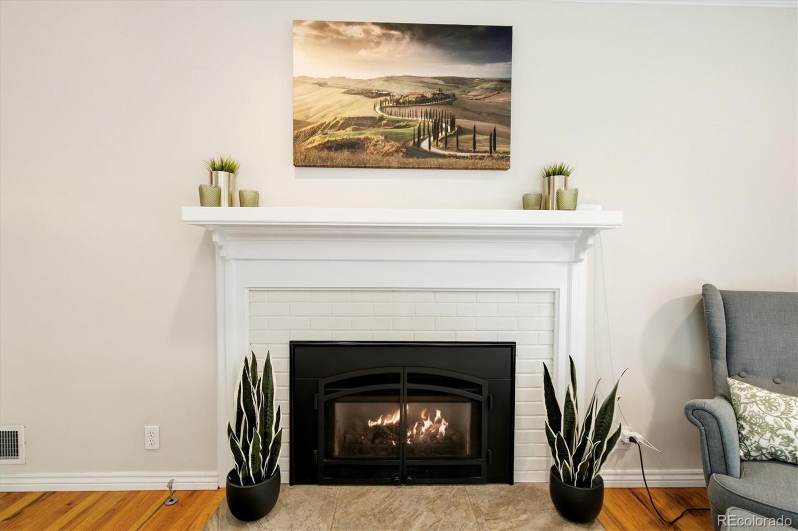 MLS Image #9 for 980 s hudson street,denver, Colorado