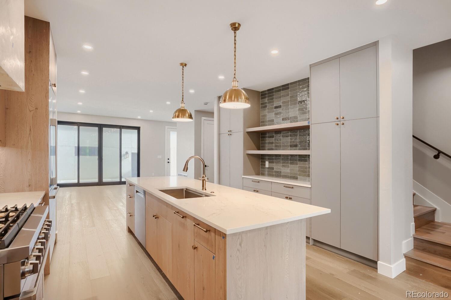MLS Image #5 for 3309 w 20th avenue,denver, Colorado