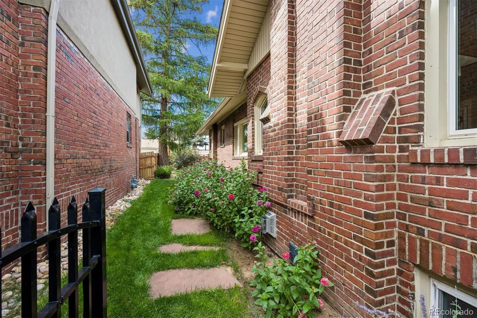 MLS Image #29 for 2665  dahlia street,denver, Colorado