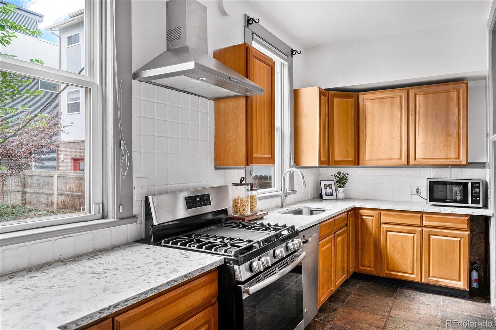 MLS Image #18 for 1938 w 34th avenue,denver, Colorado