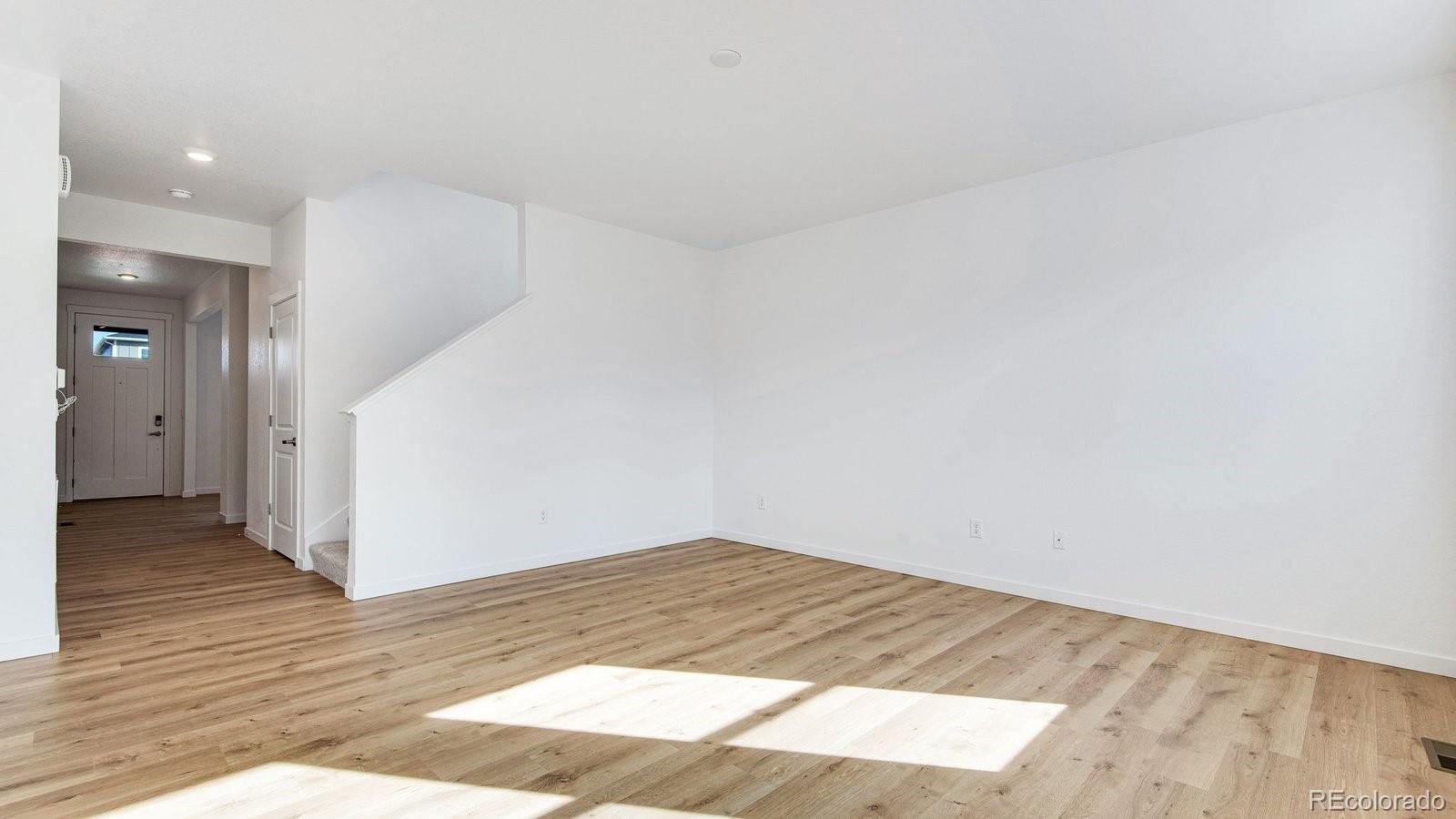 MLS Image #11 for 4096  emerald lake road,brighton, Colorado