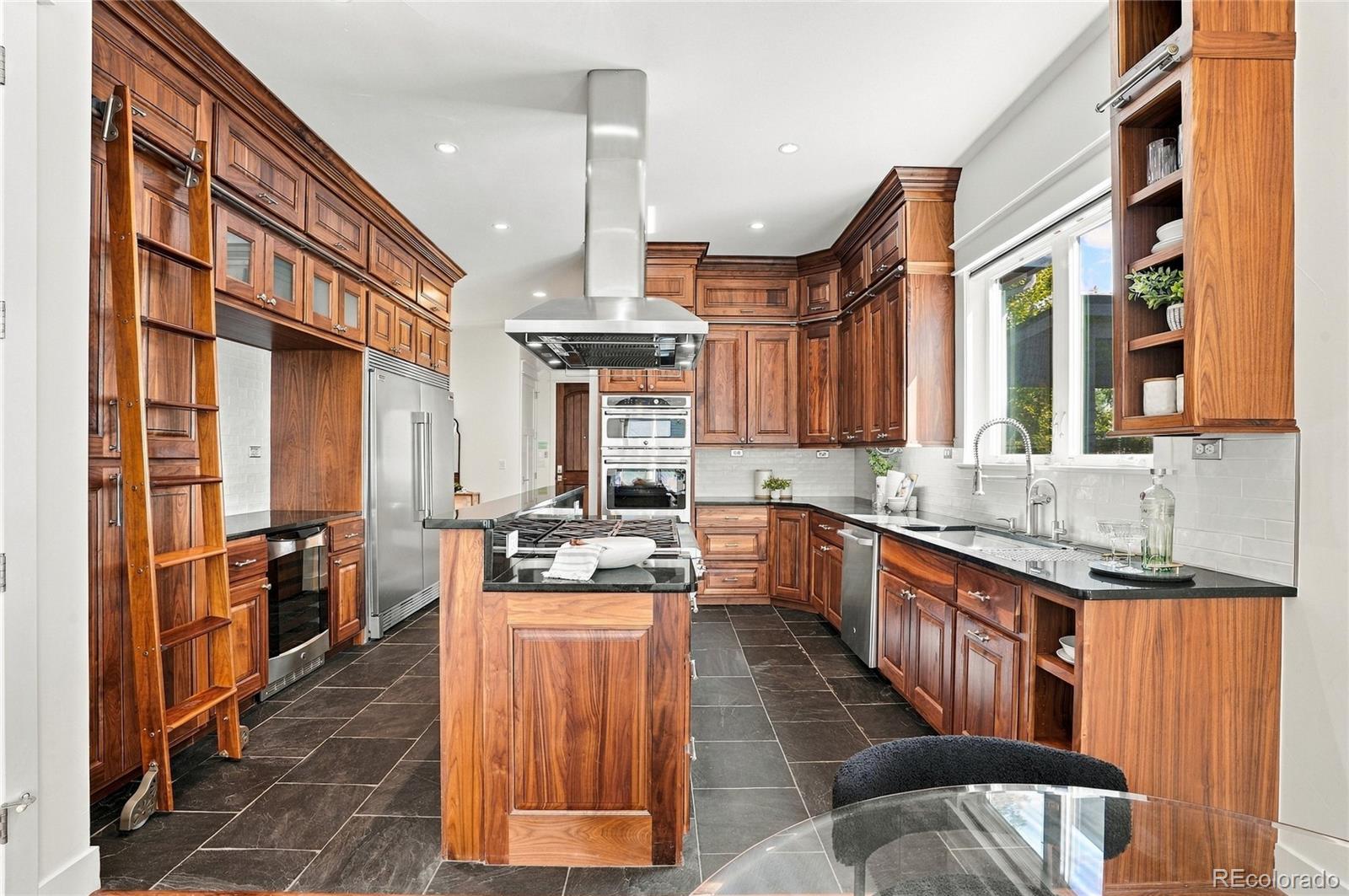 MLS Image #6 for 3275 s logan street,englewood, Colorado
