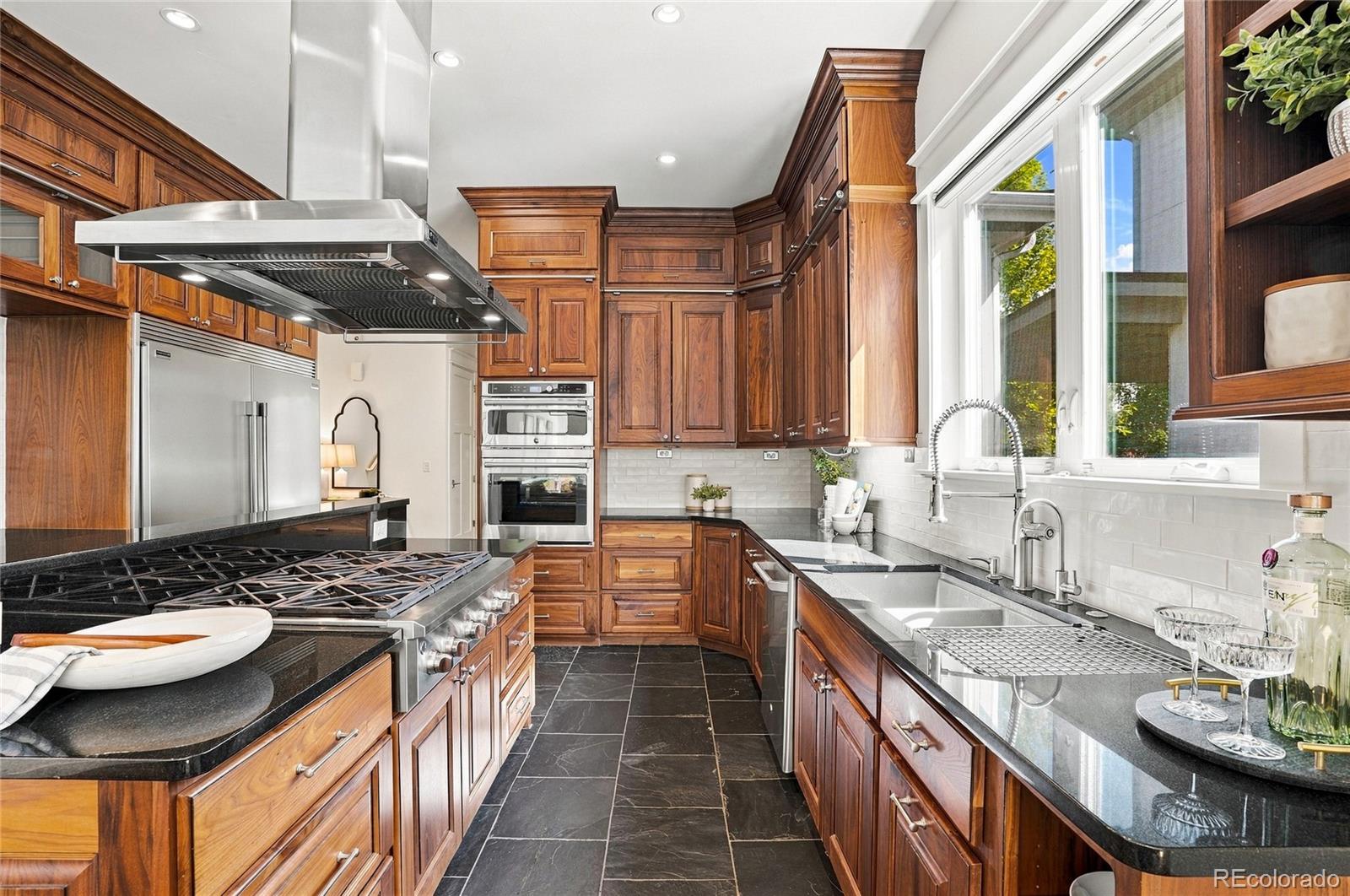 MLS Image #7 for 3275 s logan street,englewood, Colorado