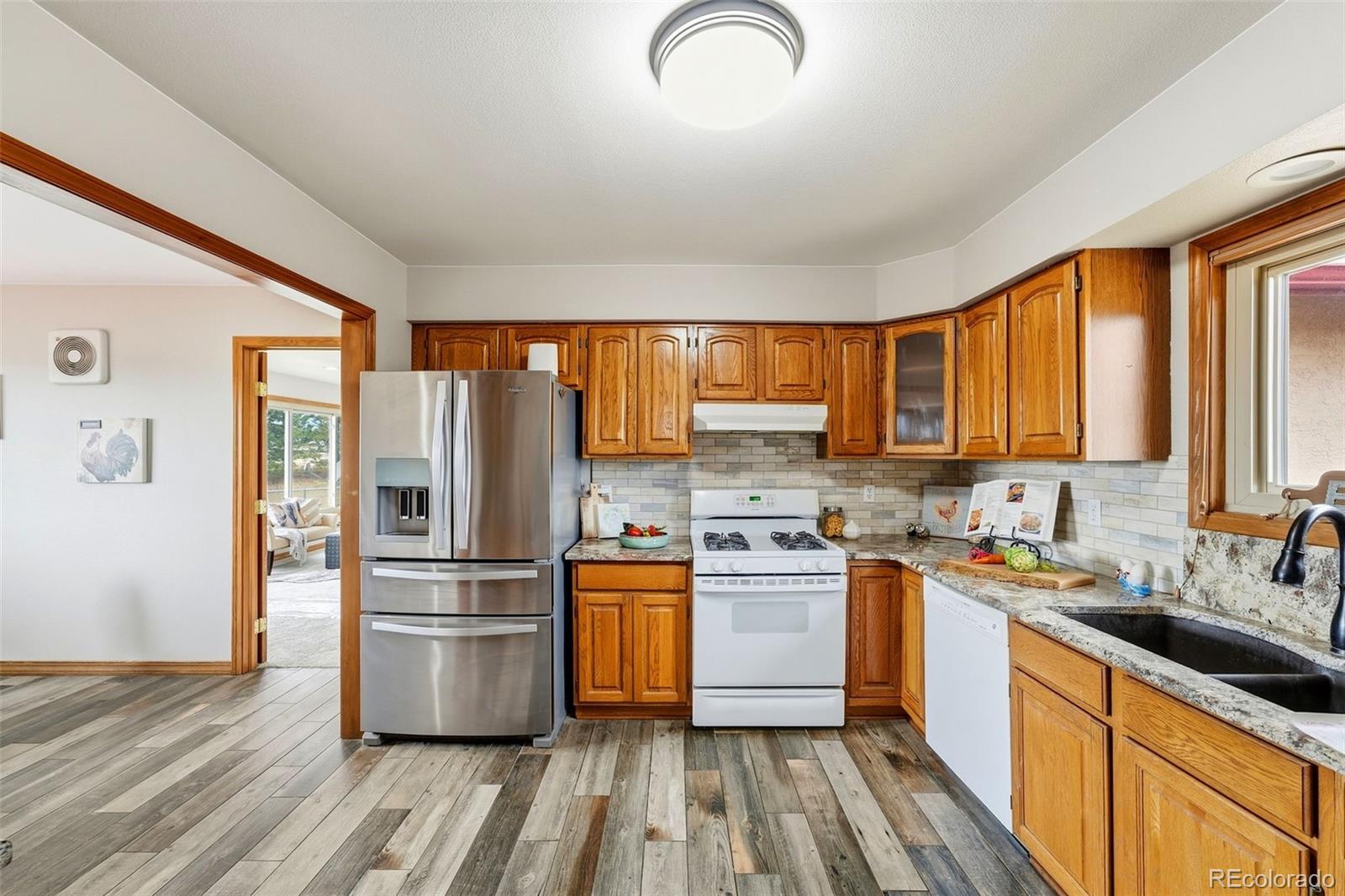 MLS Image #10 for 9655  arroya lane,colorado springs, Colorado