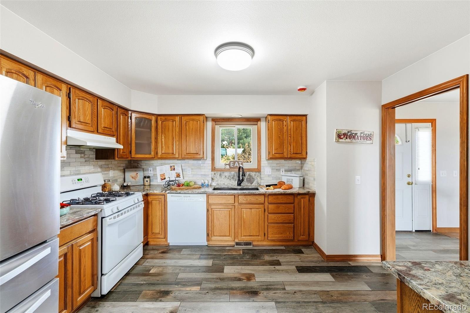 MLS Image #11 for 9655  arroya lane,colorado springs, Colorado