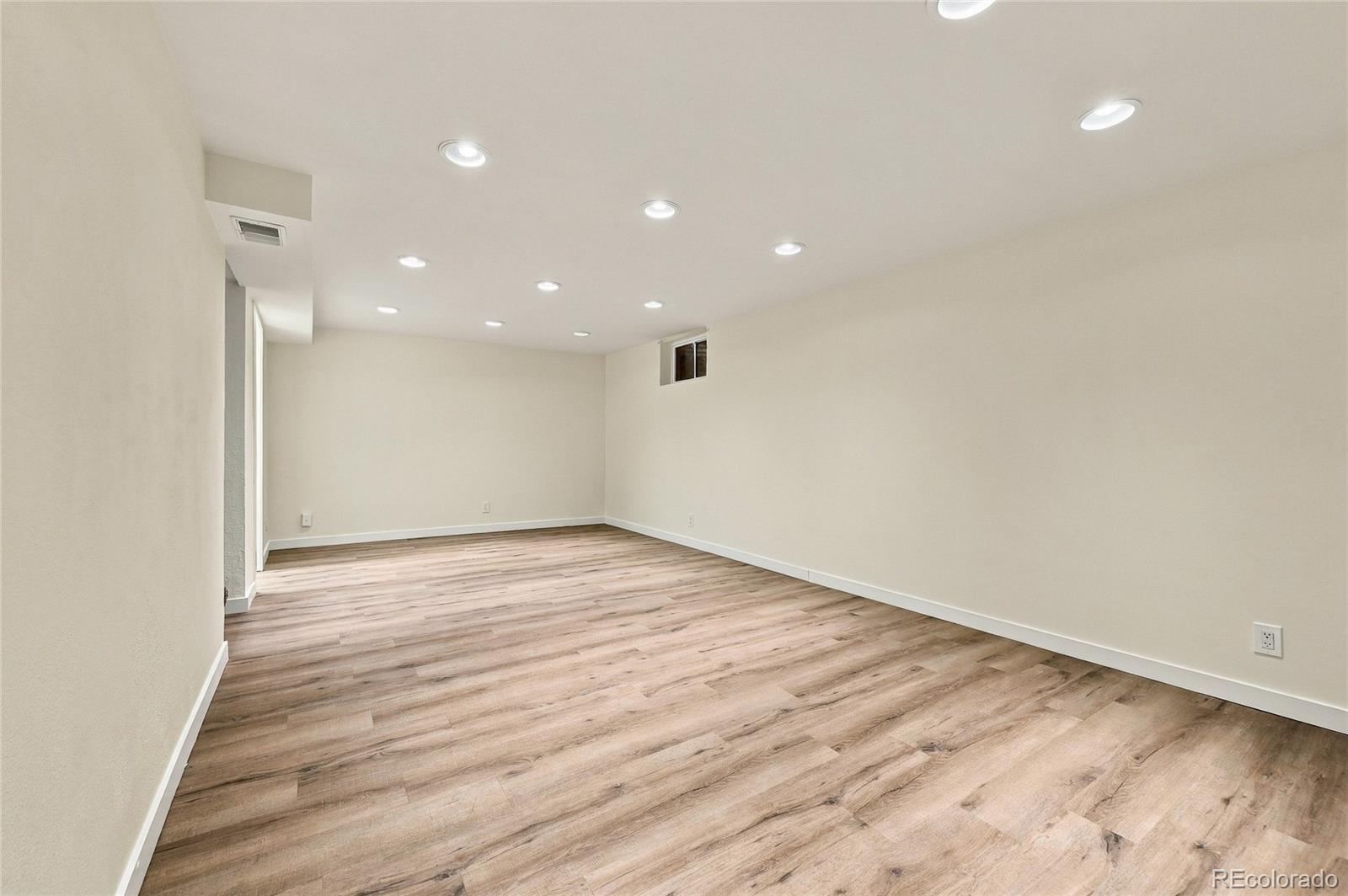 MLS Image #19 for 1614 s chase court,lakewood, Colorado