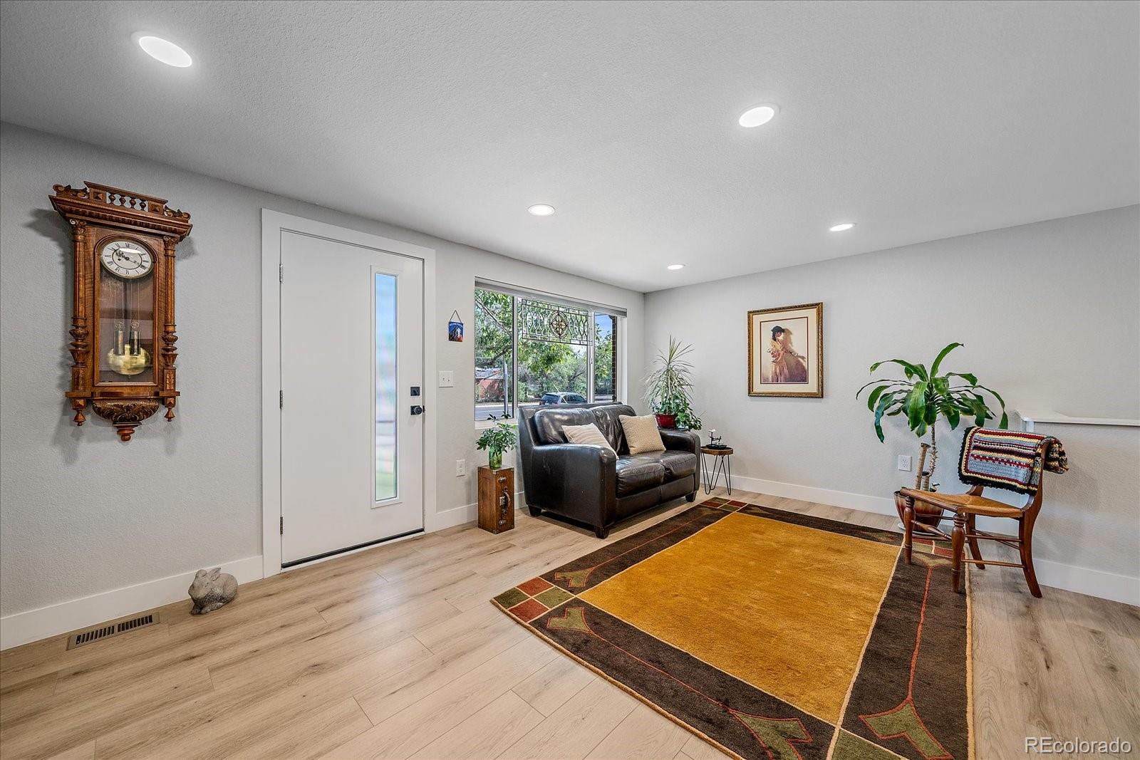 MLS Image #11 for 1070 w oxford avenue,englewood, Colorado