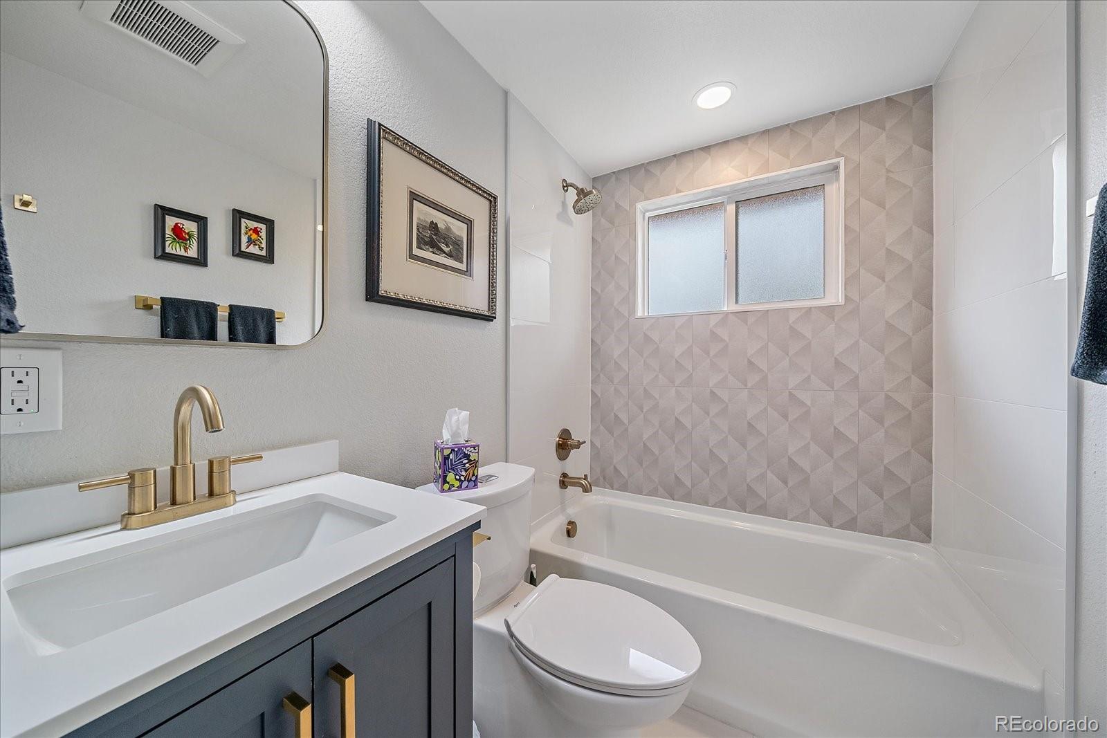 MLS Image #15 for 1070 w oxford avenue,englewood, Colorado