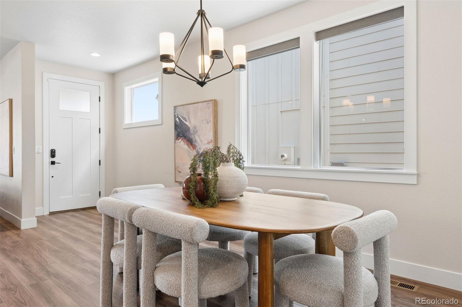 MLS Image #11 for 21642 e 60th avenue,aurora, Colorado