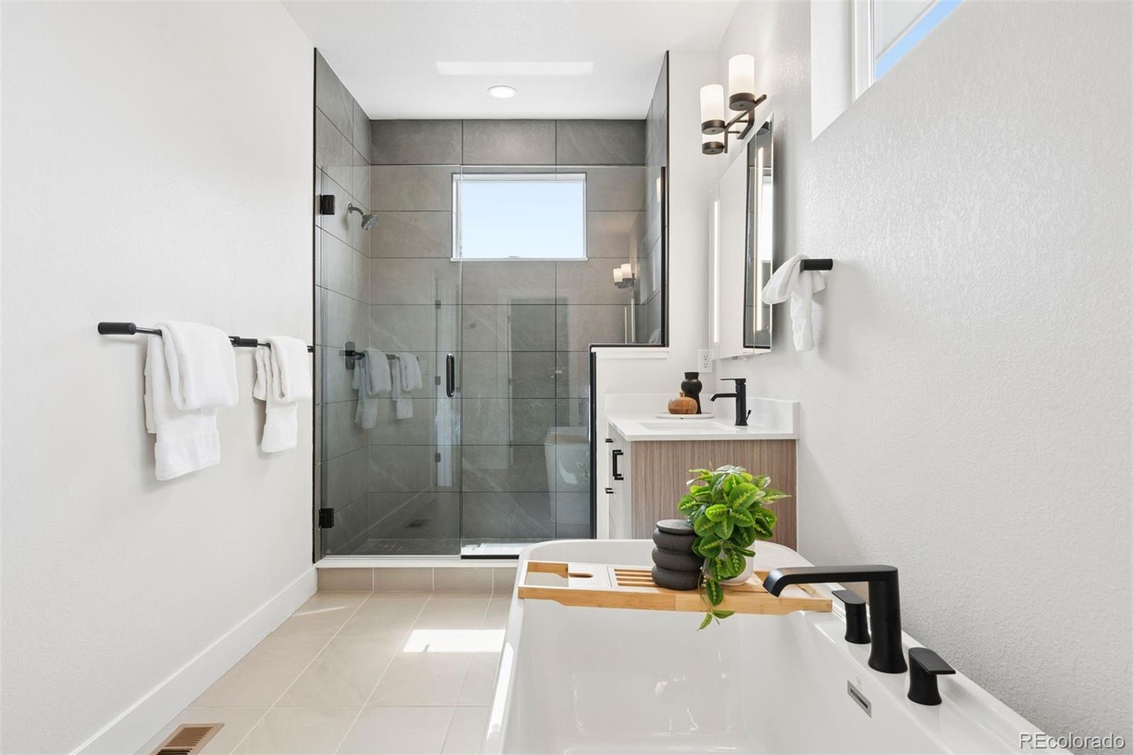 MLS Image #21 for 21642 e 60th avenue,aurora, Colorado