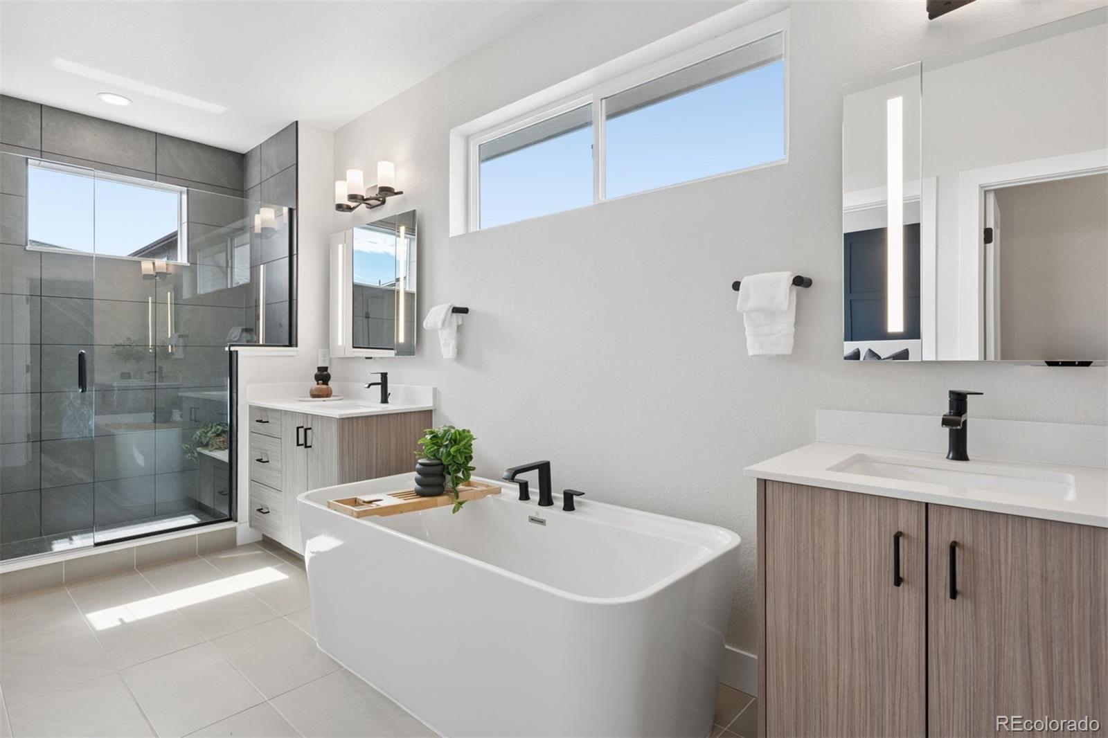 MLS Image #22 for 21642 e 60th avenue,aurora, Colorado