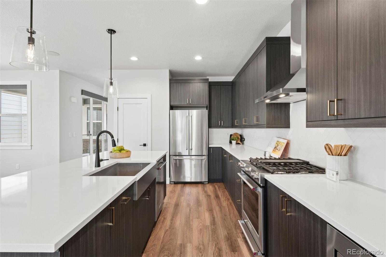 MLS Image #9 for 21642 e 60th avenue,aurora, Colorado