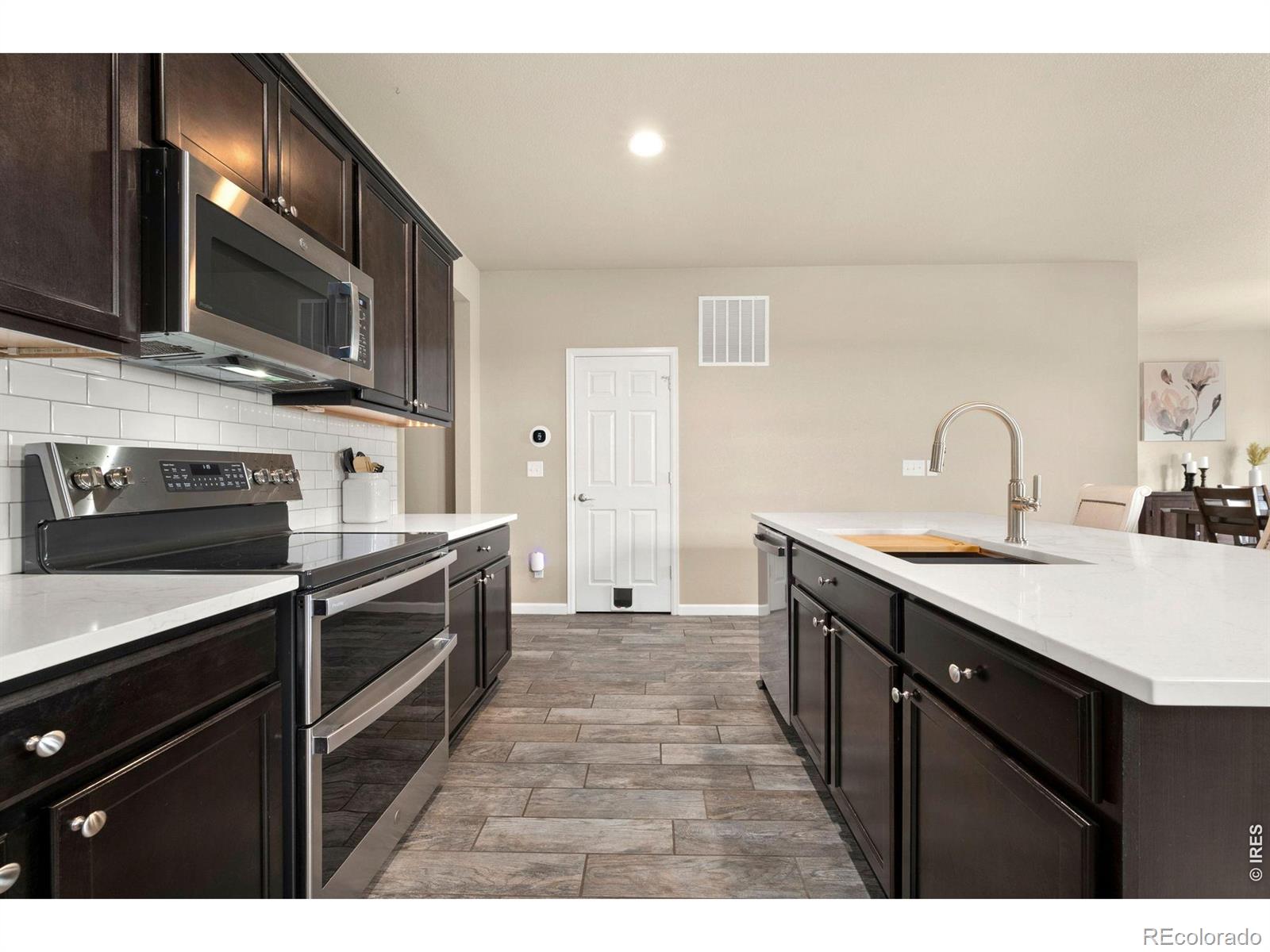 MLS Image #14 for 10398  stagecoach avenue,firestone, Colorado