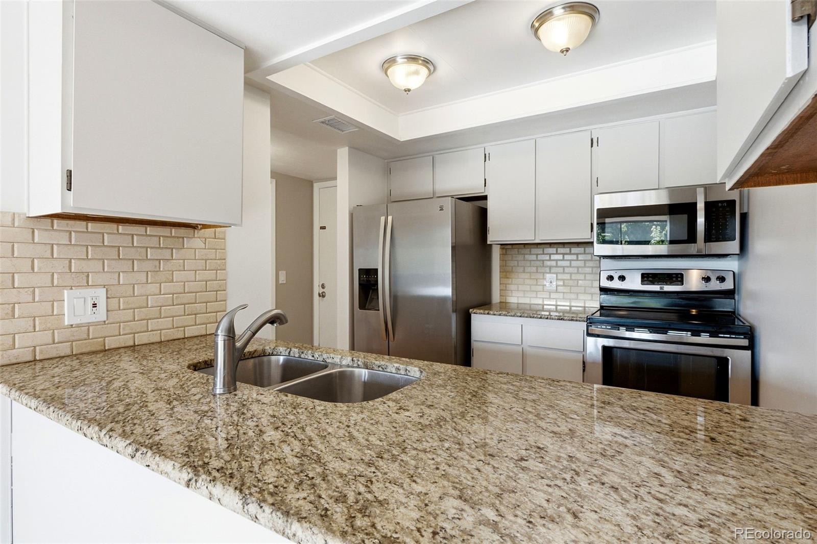 MLS Image #3 for 14130 e temple drive,aurora, Colorado