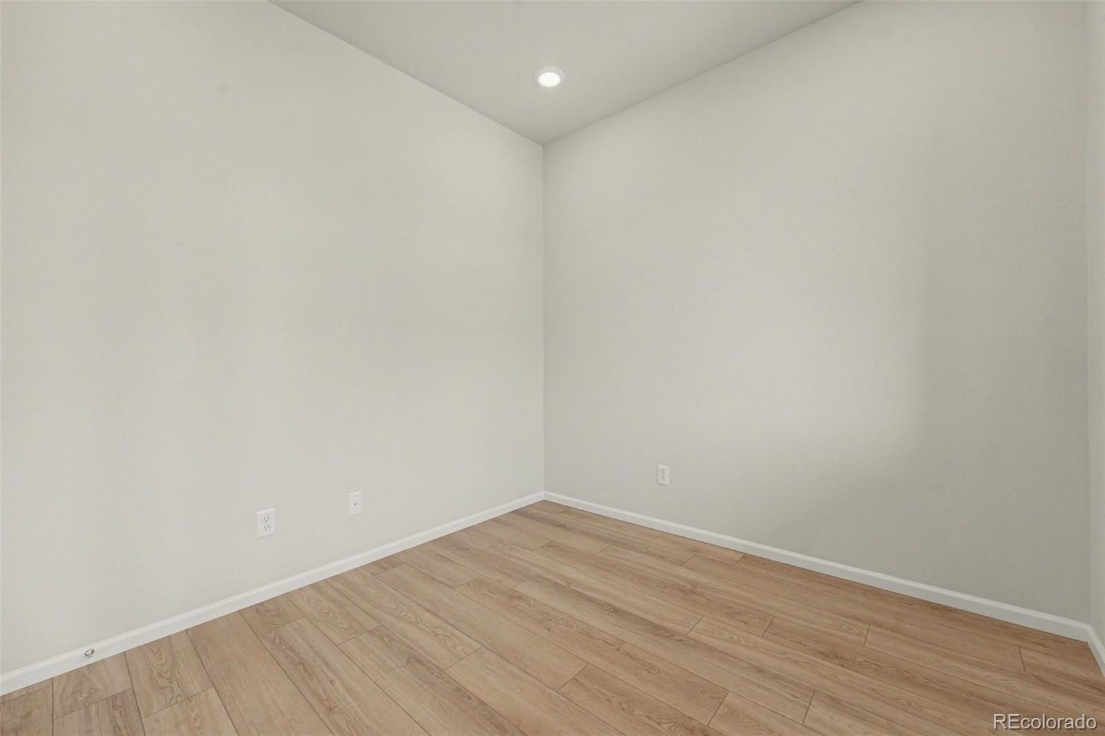MLS Image #17 for 6026 n orleans street,aurora, Colorado