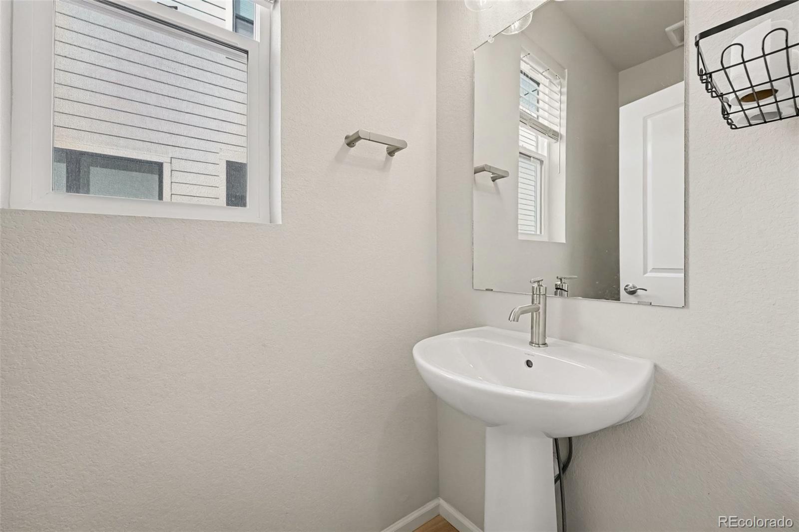 MLS Image #18 for 6026 n orleans street,aurora, Colorado