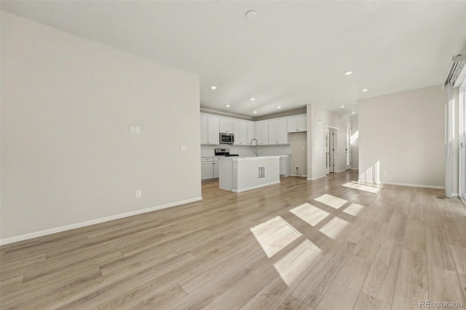 MLS Image #9 for 6026 n orleans street,aurora, Colorado