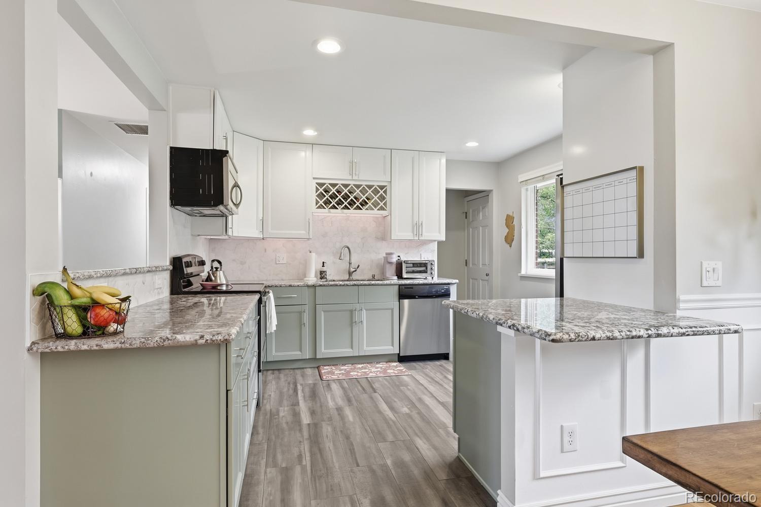 MLS Image #11 for 5466 w 66th avenue,arvada, Colorado