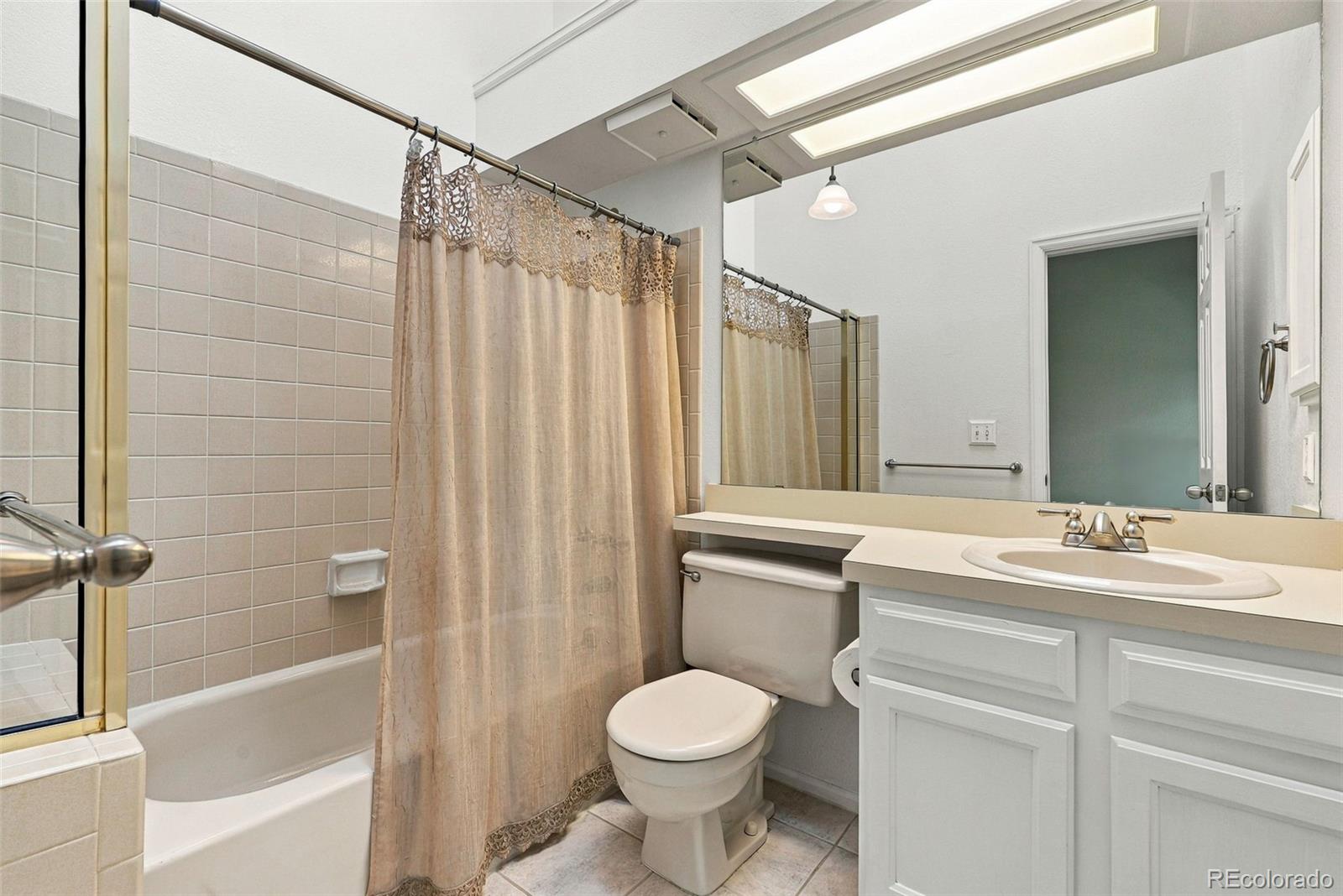 MLS Image #22 for 1443 e nichols circle,centennial, Colorado