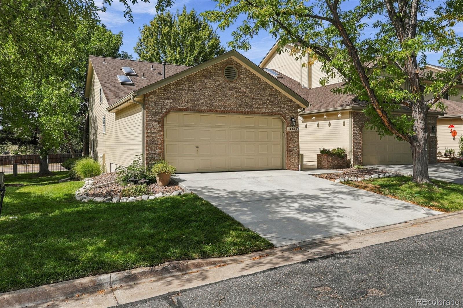 MLS Image #3 for 1443 e nichols circle,centennial, Colorado