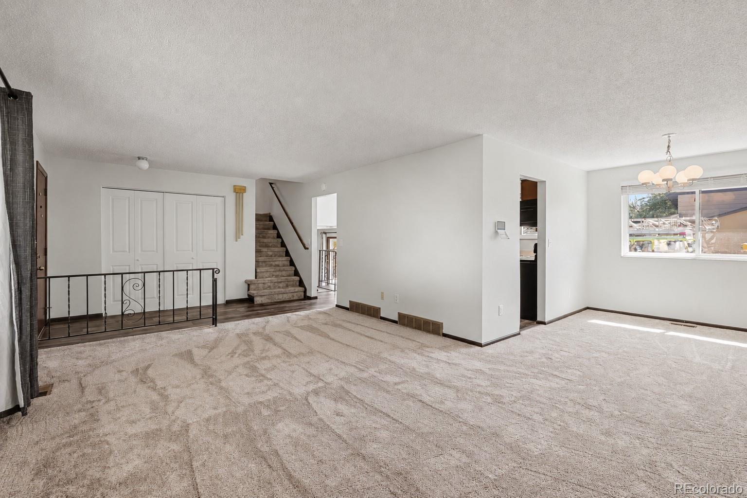 MLS Image #10 for 6556 s brentwood way,littleton, Colorado