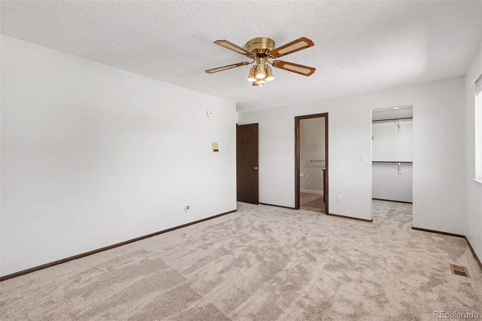 MLS Image #12 for 6556 s brentwood way,littleton, Colorado