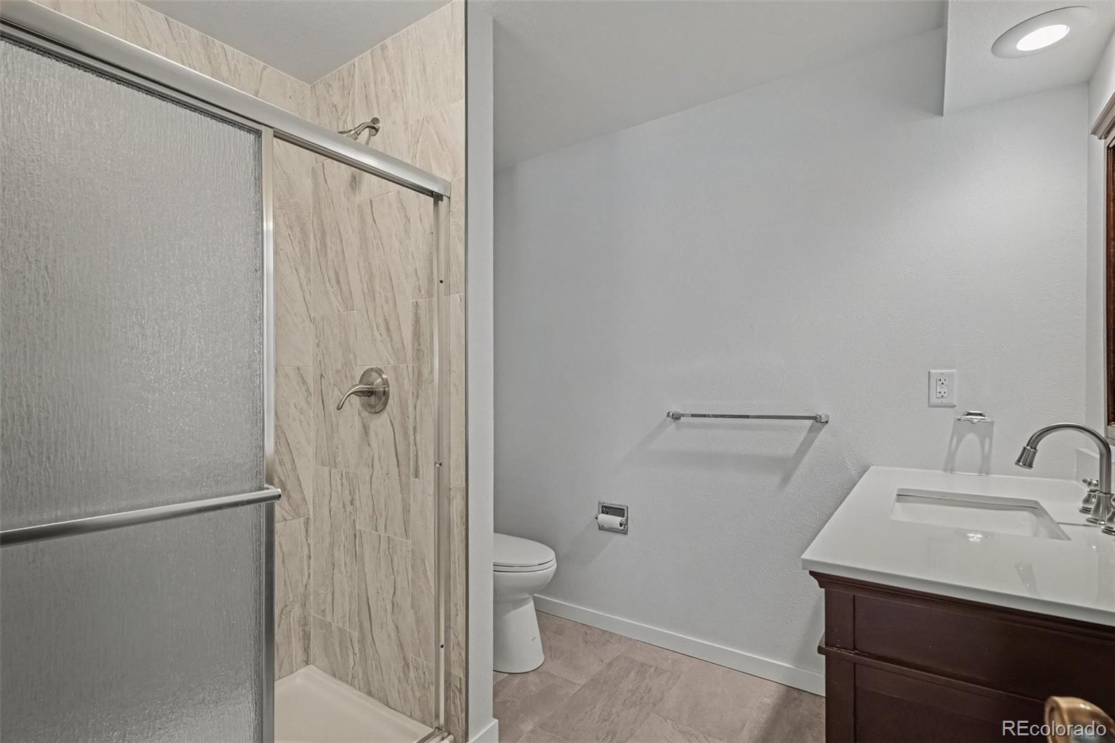 MLS Image #13 for 6556 s brentwood way,littleton, Colorado