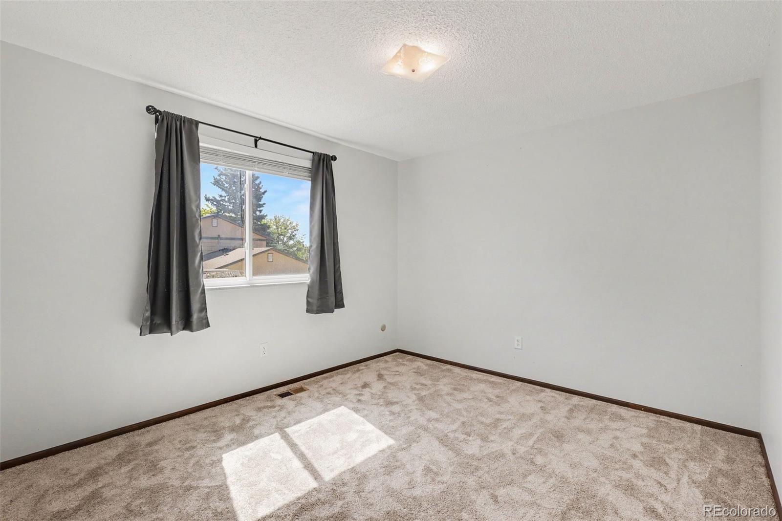 MLS Image #20 for 6556 s brentwood way,littleton, Colorado