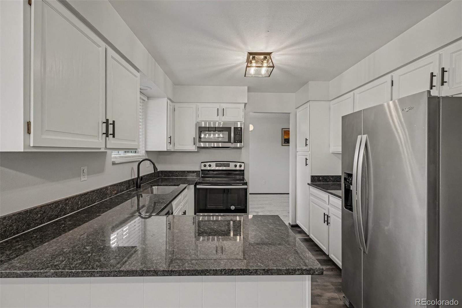 MLS Image #4 for 6556 s brentwood way,littleton, Colorado