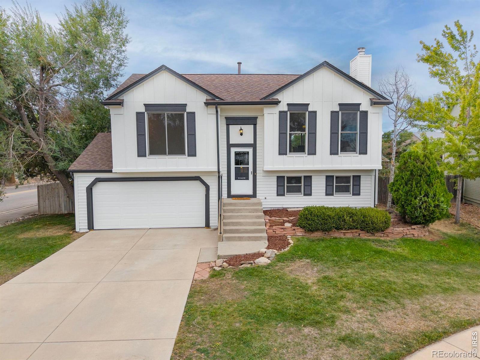 MLS Image #2 for 205 w cornwall court,lafayette, Colorado