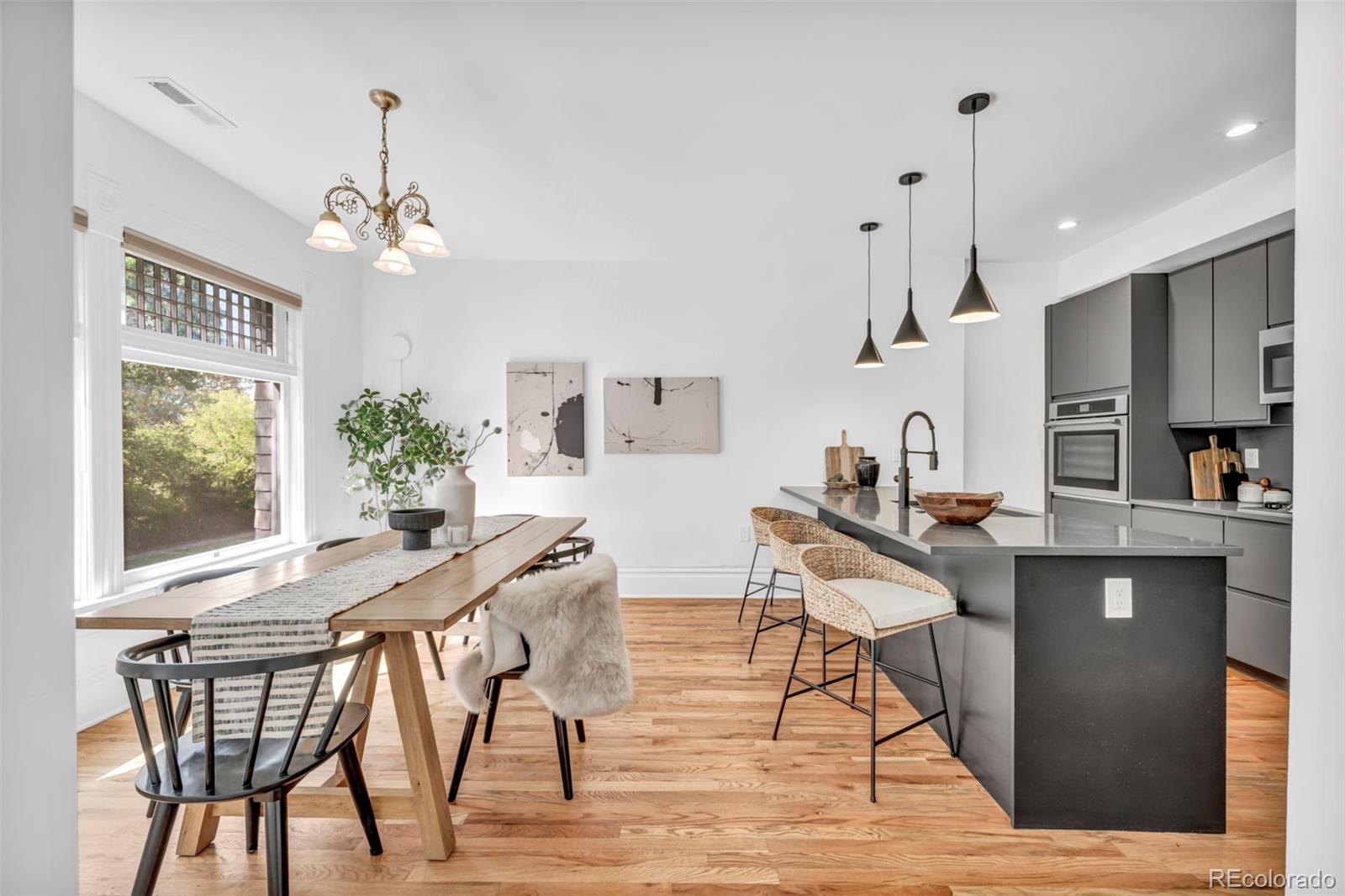 MLS Image #13 for 1442  stuart street,denver, Colorado
