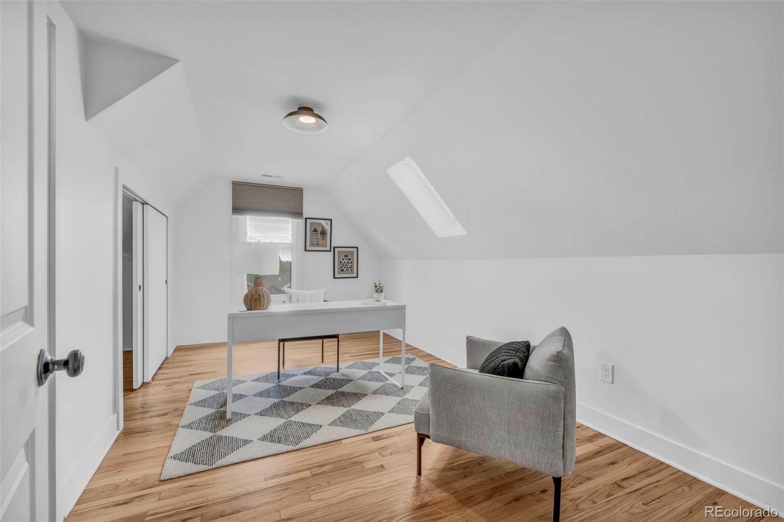 MLS Image #20 for 1442  stuart street,denver, Colorado