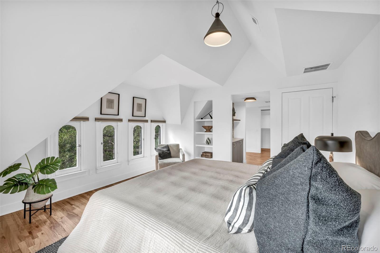 MLS Image #24 for 1442  stuart street,denver, Colorado
