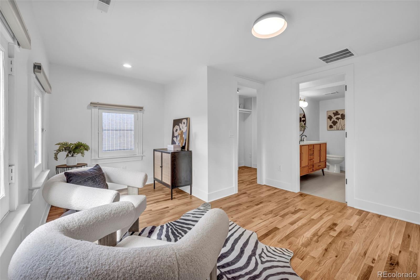 MLS Image #29 for 1442  stuart street,denver, Colorado