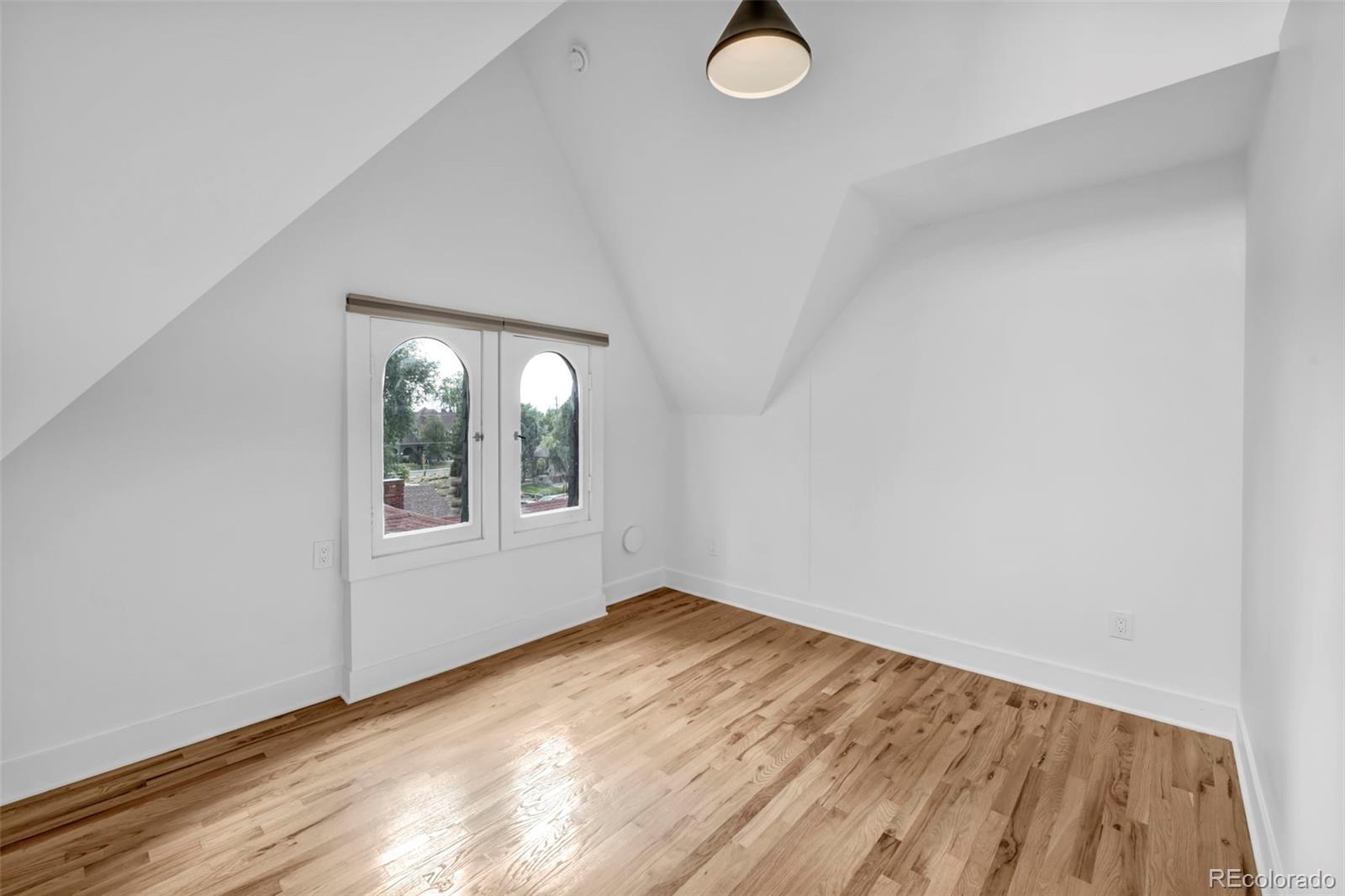 MLS Image #34 for 1442  stuart street,denver, Colorado