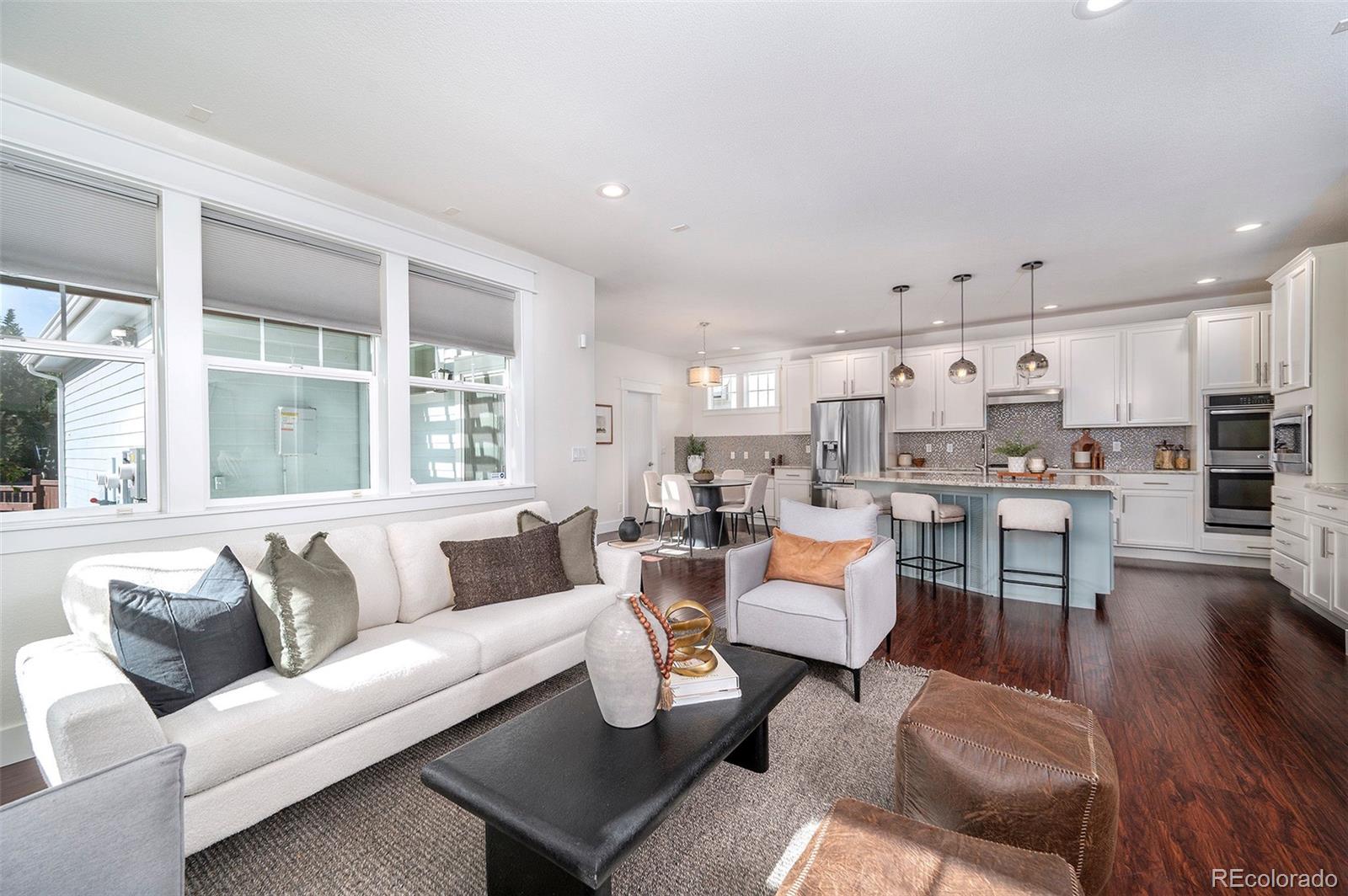 MLS Image #5 for 10872 e 28th place,denver, Colorado