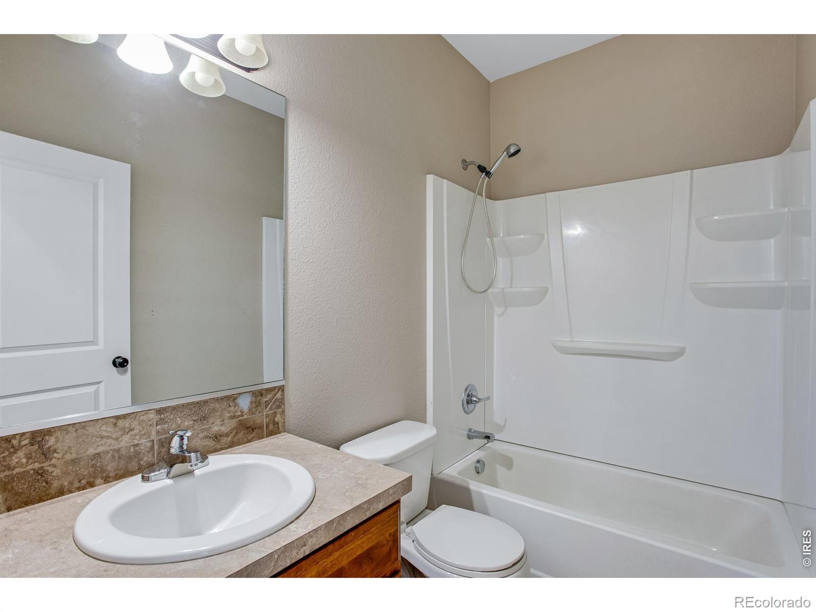 MLS Image #17 for 3620  rialto avenue,evans, Colorado