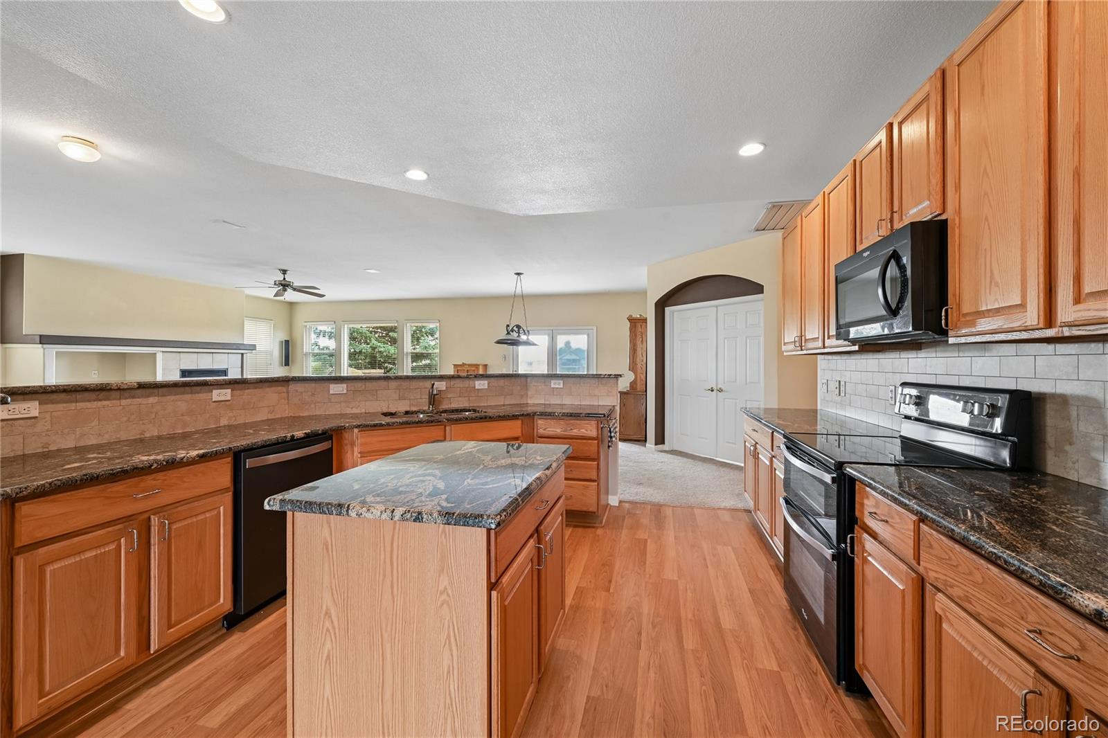 MLS Image #4 for 23394 e heritage parkway,aurora, Colorado