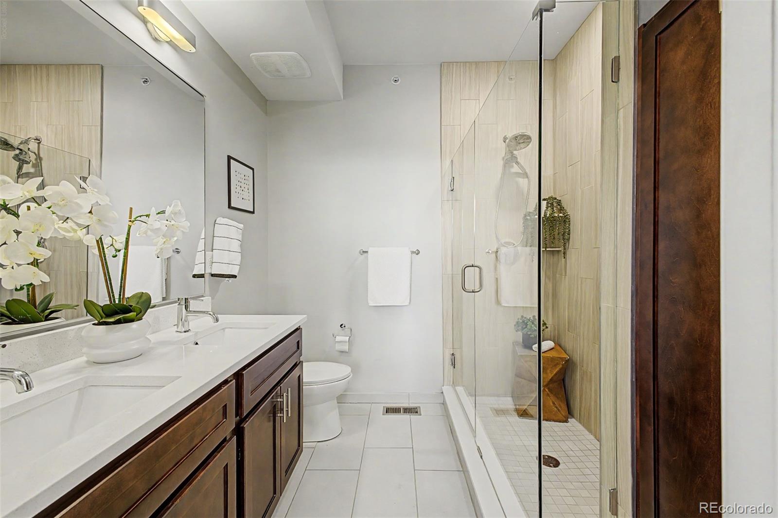 MLS Image #20 for 2440  welton street,denver, Colorado