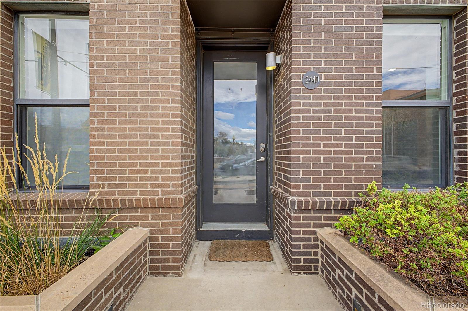 MLS Image #3 for 2440  welton street,denver, Colorado