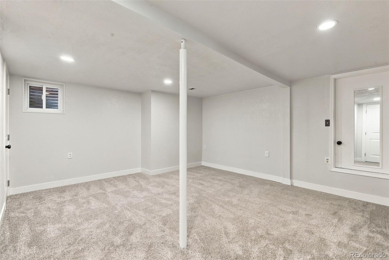 MLS Image #17 for 1671 s grant street,denver, Colorado