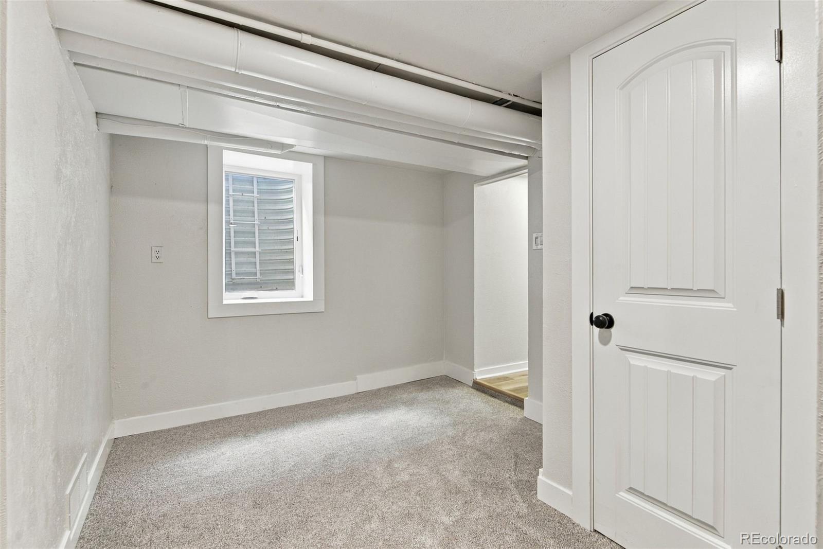 MLS Image #19 for 1671 s grant street,denver, Colorado